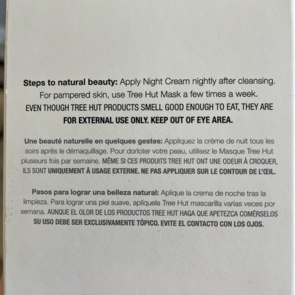 NIB Tree Hut renewing Night Cream with Soothing Chamomile - Picture 4 of 4